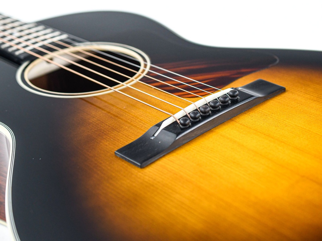 Eastman E10 OOSS Sunburst Thermo Cured | The Fellowship of